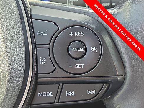 Used 2020 Toyota RAV4 Limited image 22