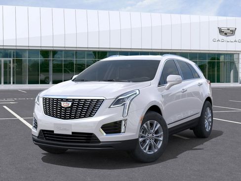 New 2026 Cadillac XT5 Luxury image 6