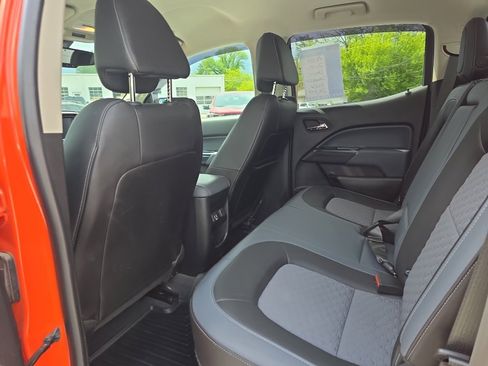 Used 2019 Chevrolet Colorado Z71 AWD/4WD image 14