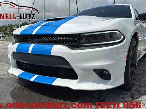 Used 2022 Dodge Charger R/T w/ Blacktop Package image 34