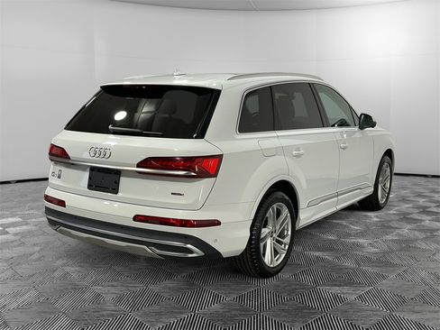 Used 2022 Audi Q7 3.0T Premium Plus w/ Premium Plus Package image 5