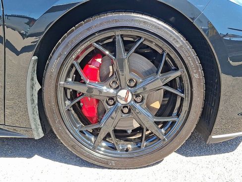 Used 2022 Chevrolet Corvette Stingray Preferred Cpe w/ Z51 Performance Package image 11