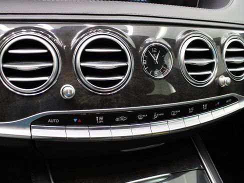 Used 2019 Mercedes-Benz S 560 Sedan image 67