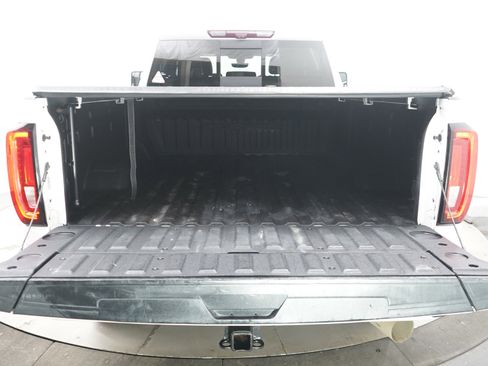 Used 2021 GMC Sierra 2500 Denali w/ Denali Ultimate Package image 15
