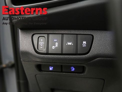 Used 2020 Hyundai Ioniq Limited image 23