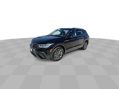Used 2022 Volkswagen Tiguan SE