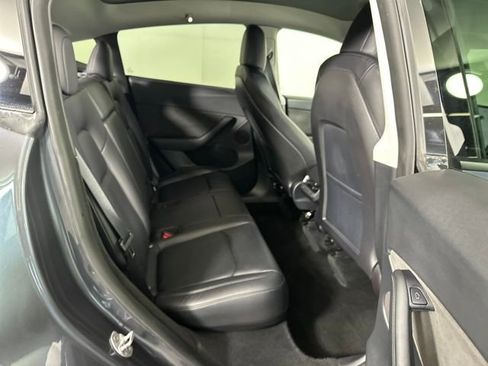 Used 2023 Tesla Model Y Long Range image 26