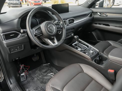 Used 2025 MAZDA CX-5 Signature AWD/4WD image 6