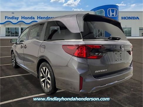 New 2026 Honda Odyssey EX-L image 3