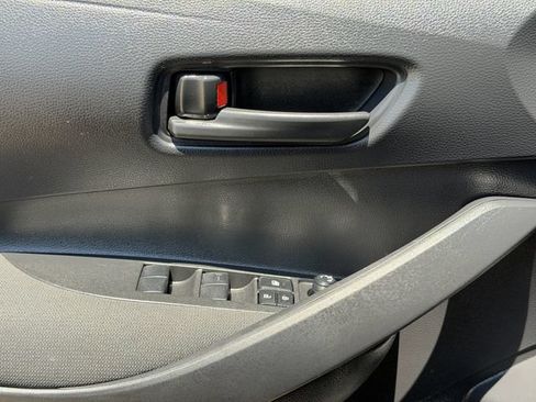 Used 2026 Toyota Corolla LE FWD image 22