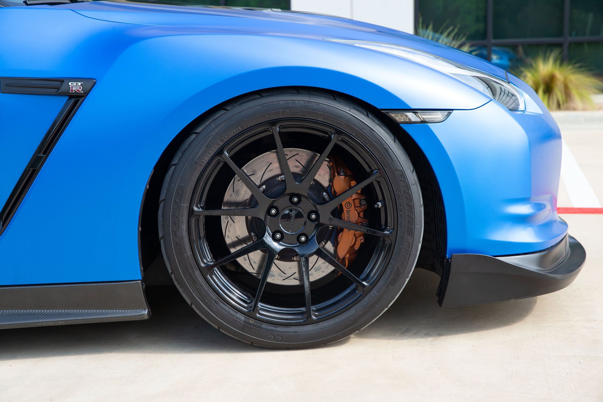 Used 2009 Nissan GT-R Premium AWD/4WD image 12