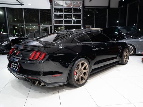 Used 2019 Ford Mustang Shelby GT350R w/ GT350R Equipment Group 920A image 4