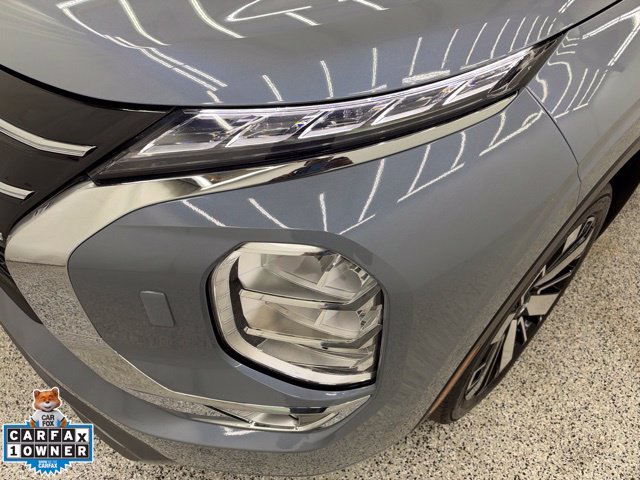 Used 2025 Mitsubishi Outlander SEL AWD/4WD image 6
