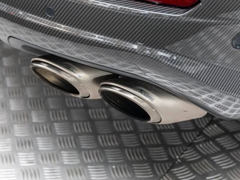 Used 2024 Lamborghini Urus Performante image 63