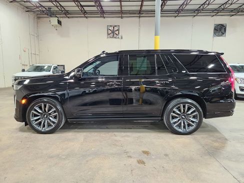 Used 2024 Cadillac Escalade Sport Platinum image 7