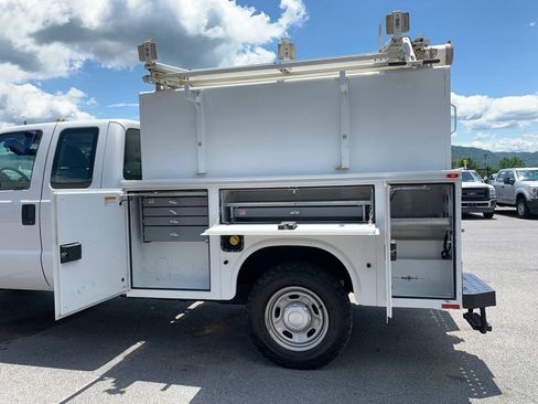 Used 2016 Ford F350 XL AWD/4WD image 32