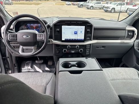 Used 2022 Ford F150 XLT w/ Equipment Group 302A High image 9