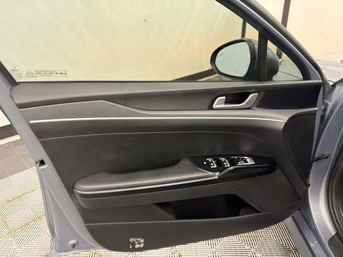 Used 2022 Kia K5 LXS FWD image 10