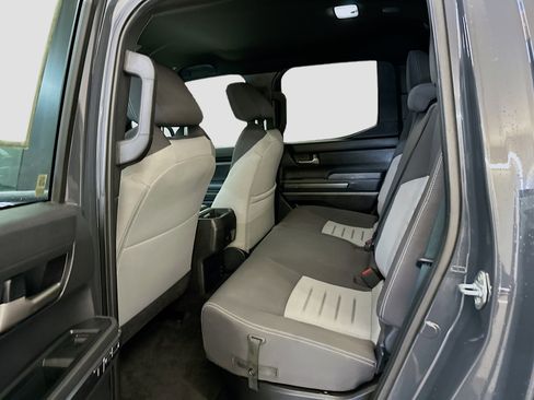 Used 2025 Toyota Tacoma TRD Off-Road image 29