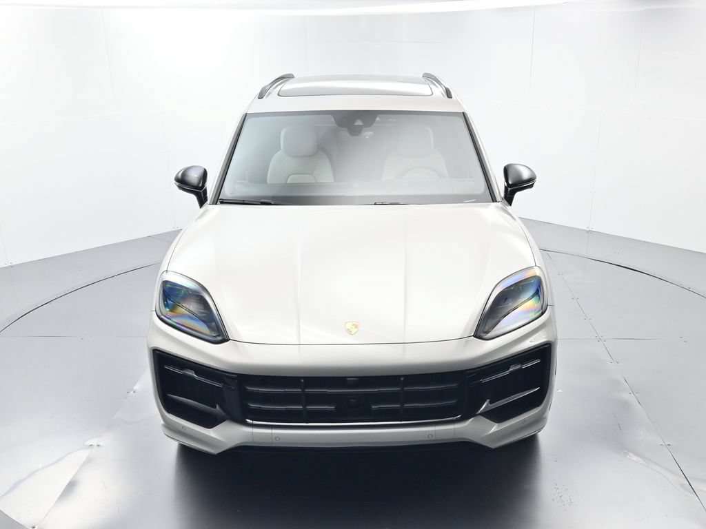 Certified 2026 Porsche Cayenne GTS AWD/4WD image 44