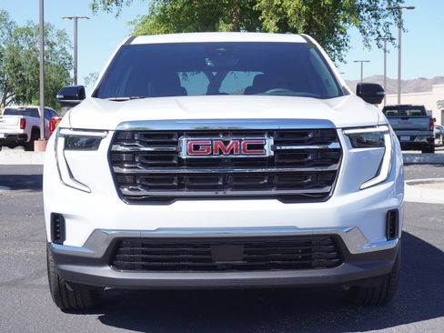 New 2026 GMC Acadia Elevation FWD image 6