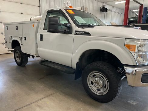 Used 2015 Ford F250 XL w/ XL Value Package AWD/4WD image 5