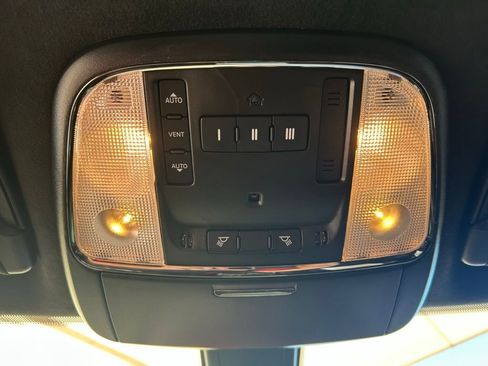 Used 2023 Dodge Charger SRT Hellcat image 39