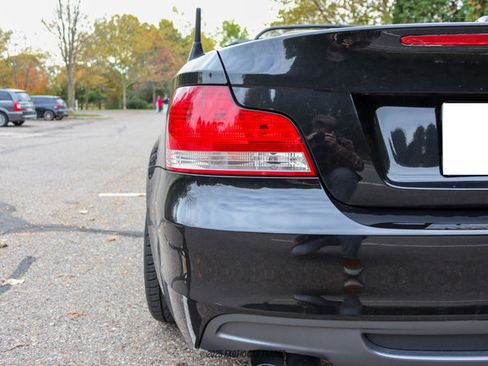 Used 2010 BMW 135i Convertible image 80