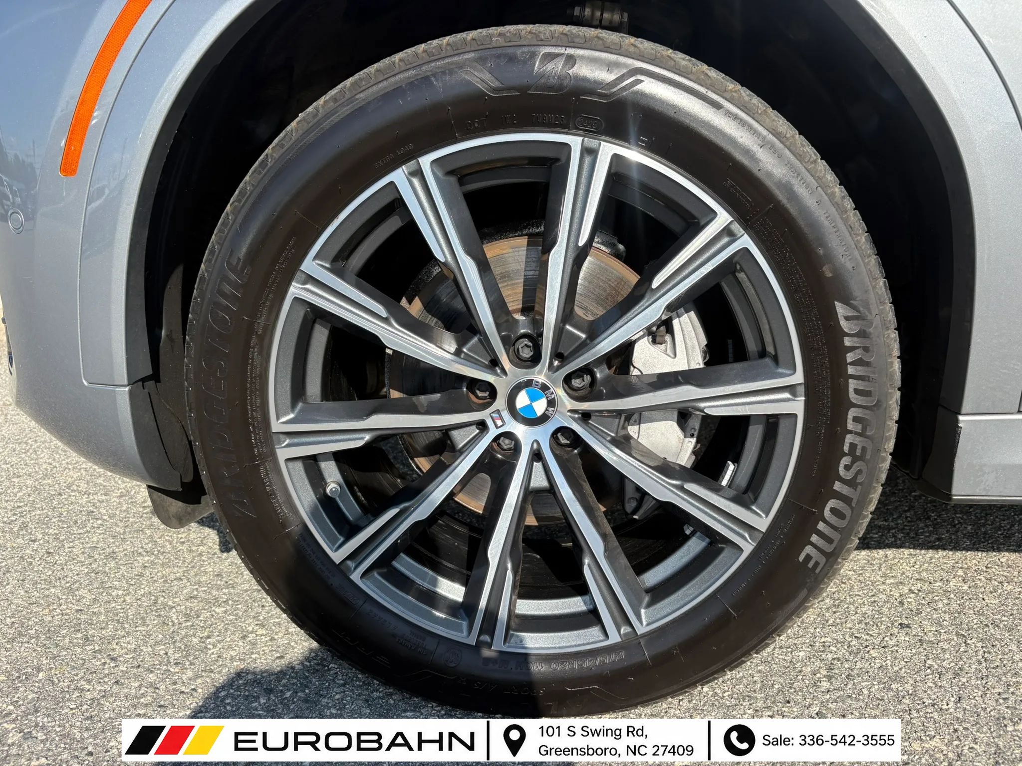 Used 2026 BMW X6 xDrive40i w/ Climate Comfort Package AWD/4WD image 32