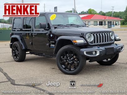 Used 2024 Jeep Wrangler Unlimited Sahara w/ Safety Group