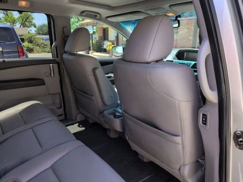 Used 2011 Honda Odyssey EX-L image 14