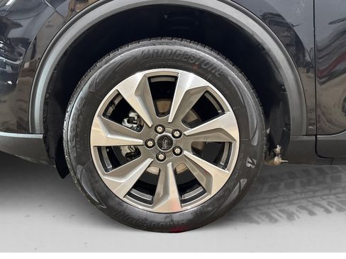 Used 2025 Ford Escape Platinum image 54