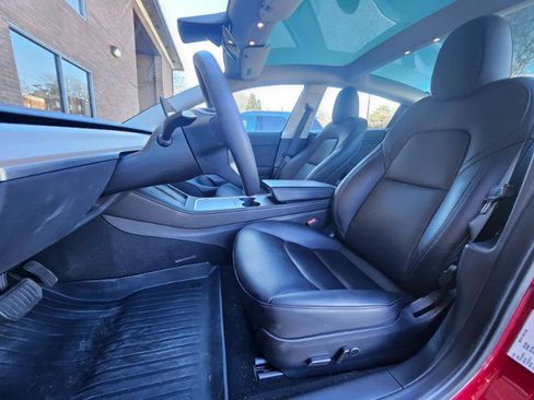 Used 2023 Tesla Model 3 Standard Range image 29