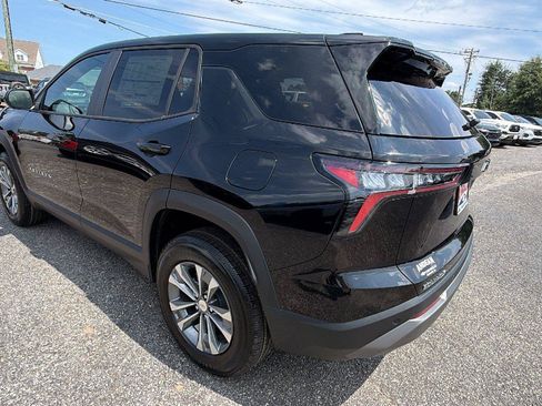 New 2027 Chevrolet Equinox LT w/ Convenience Package II FWD image 10