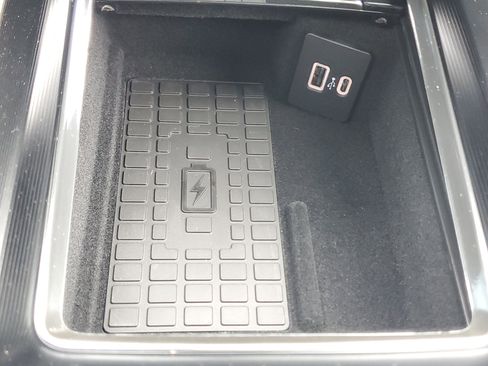 New 2026 Lincoln Corsair Premiere image 23