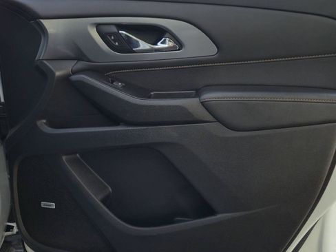 Used 2020 Chevrolet Traverse Premier w/ Redline Edition FWD image 23
