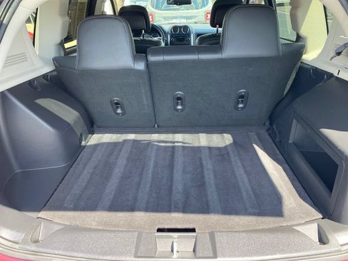 Used 2017 Jeep Compass High Altitude AWD/4WD image 6