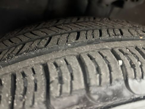 Used 2014 Toyota Corolla L FWD image 30