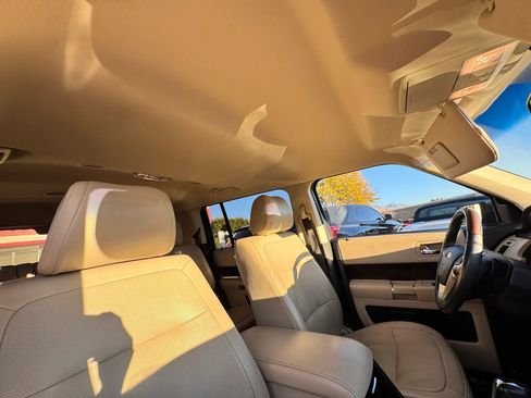 Used 2018 Ford Flex Limited w/ Equipment Group 303A image 32