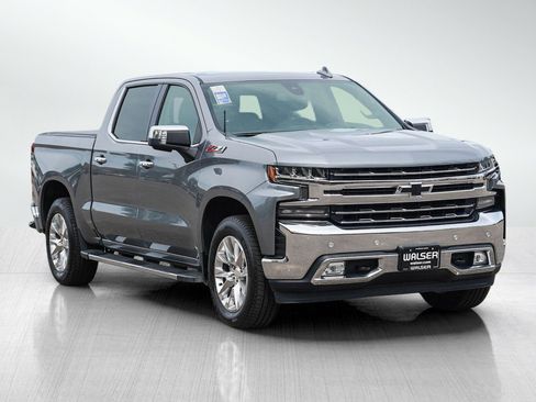 Used 2020 Chevrolet Silverado 1500 LTZ w/ LTZ Premium Package AWD/4WD image 7