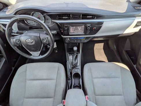 Used 2014 Toyota Corolla LE FWD image 19