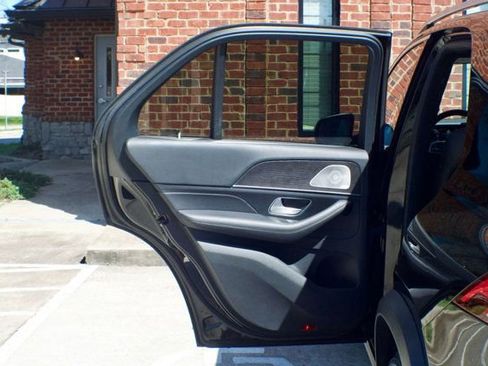 Used 2021 Mercedes-Benz GLE 350 4MATIC image 49