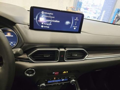 New 2025 MAZDA CX-5 Carbon Edition image 18