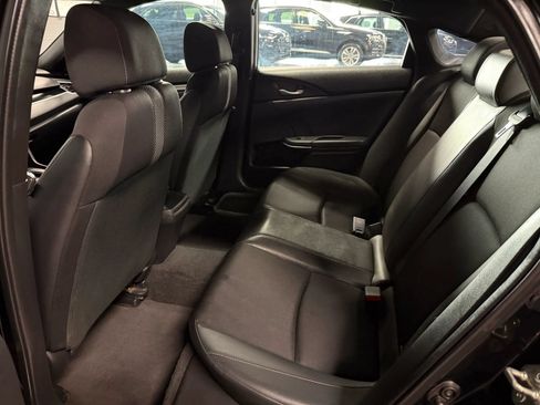 Used 2019 Honda Civic Sport image 16