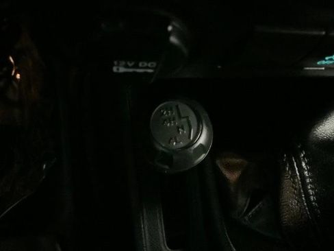 Used 2015 Jeep Wrangler Unlimited Sport image 18