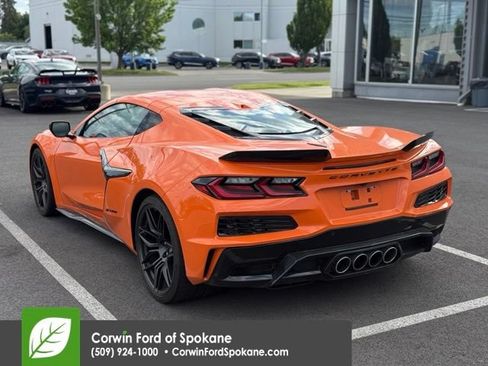 Used 2024 Chevrolet Corvette Z06 RWD image 12