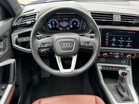 Used 2022 Audi Q3 2.0T Premium Plus AWD/4WD image 13
