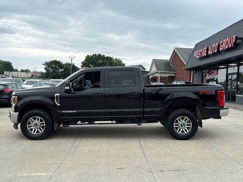 Used 2018 Ford F250 Lariat w/ Lariat Ultimate Package AWD/4WD image 3