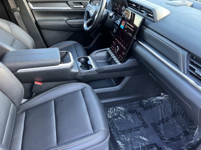Used 2026 GMC Terrain Elevation w/ Elevation Premium Package AWD/4WD image 21