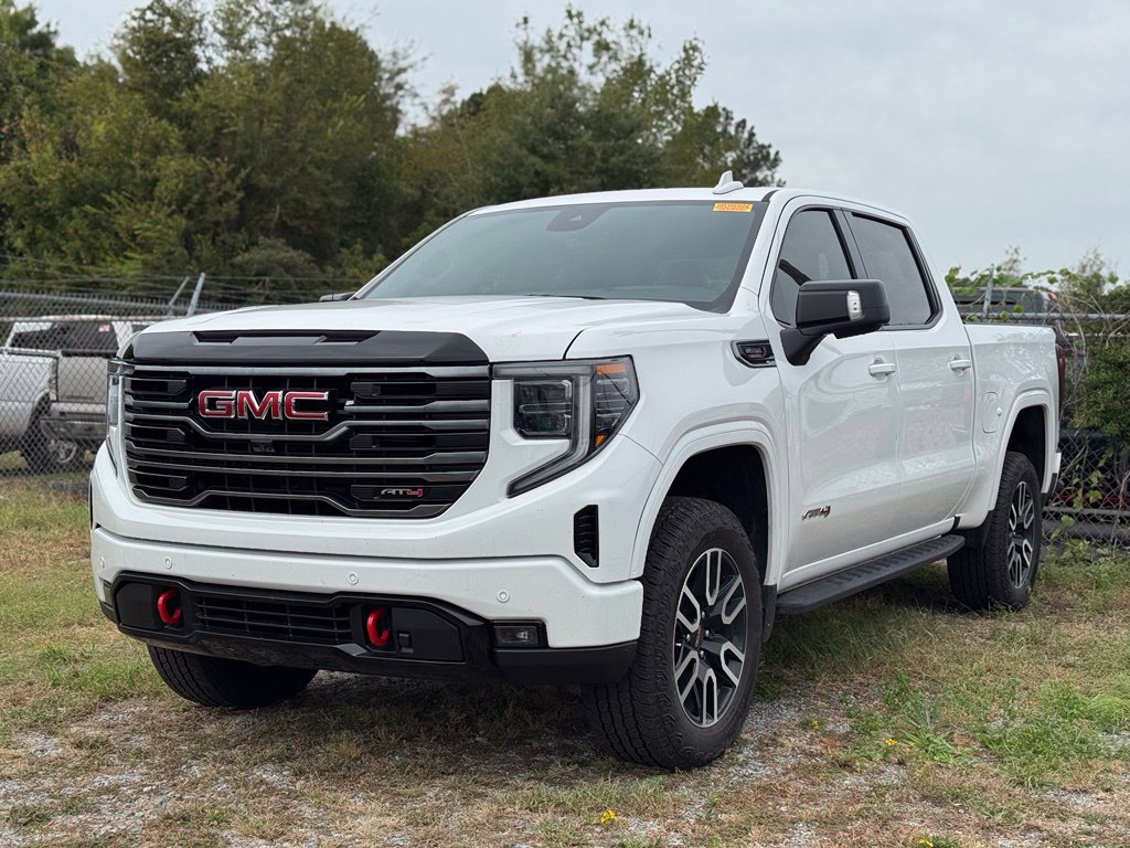 Used 2026 GMC Sierra 1500 AT4 w/ AT4 Premium Package AWD/4WD image 4
